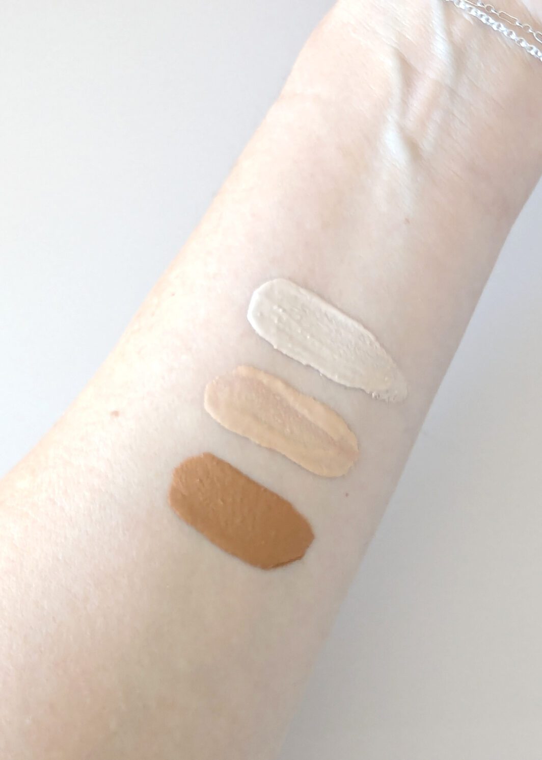 Indiefog Naturals Tinted Elixir